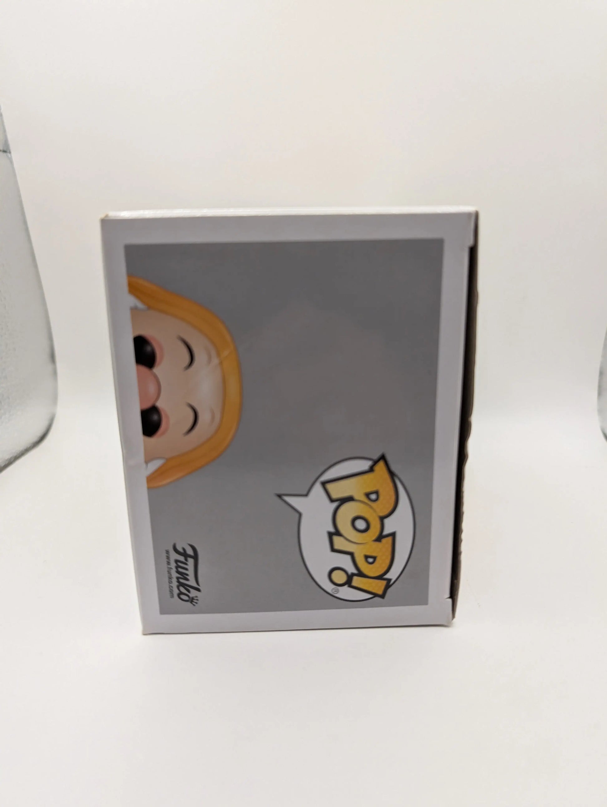 Funko Pop! Vinyl: Disney - Sneezy #342 FRENLY BRICKS - Open 7 Days