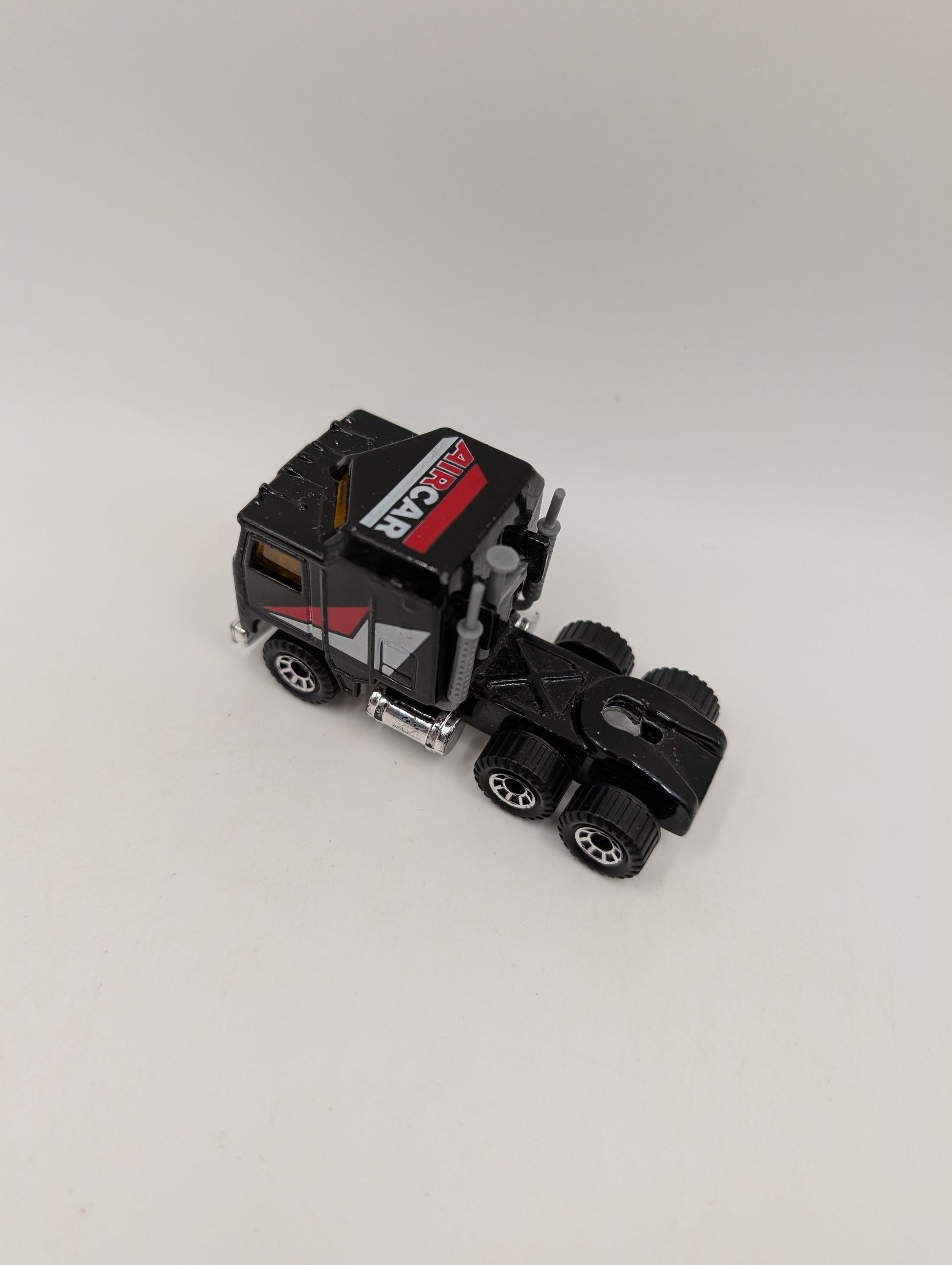 Matchbox 1981 Kenworth Truck Hauler Air Car Black Diecast 1:90 Thailand Semi FRENLY BRICKS - Open 7 Days