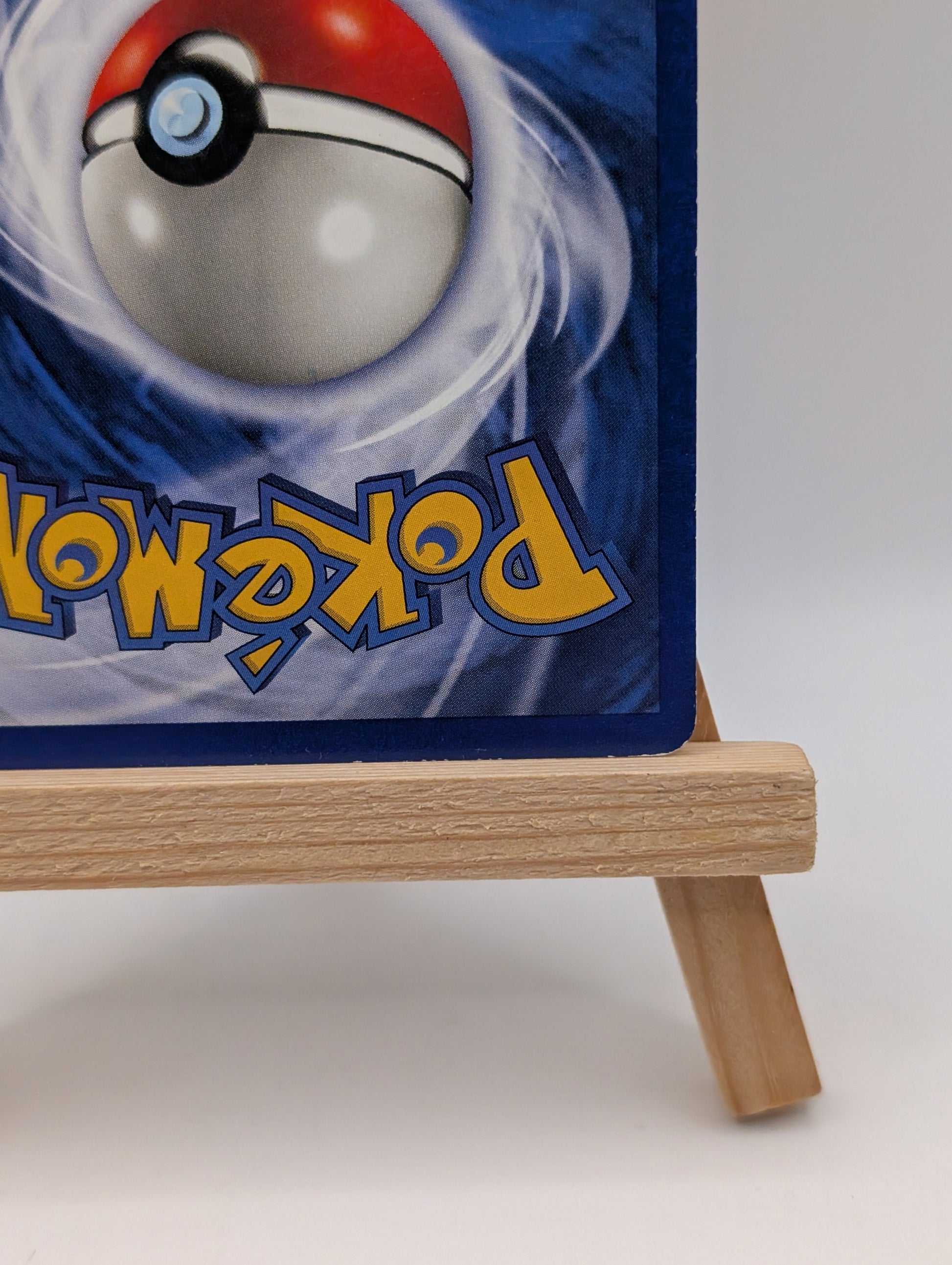 Pokemon 1999 Dragonite Non-Holo Rare 19/62 LP FRENLY BRICKS - Open 7 Days