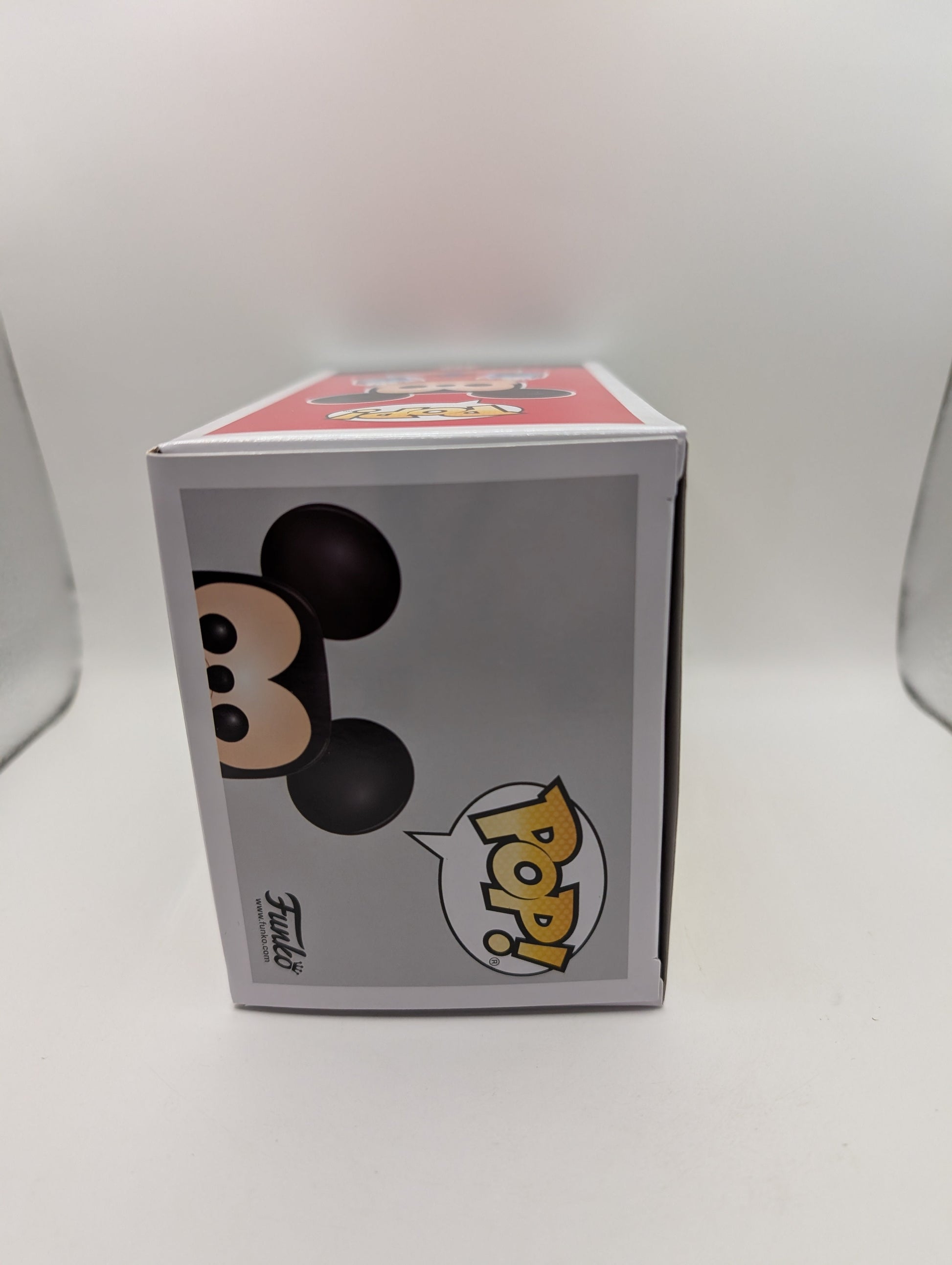 Apprentice Mickey Pop 426 - Disney Funko Pop! 2018 - Vaulted FRENLY BRICKS - Open 7 Days