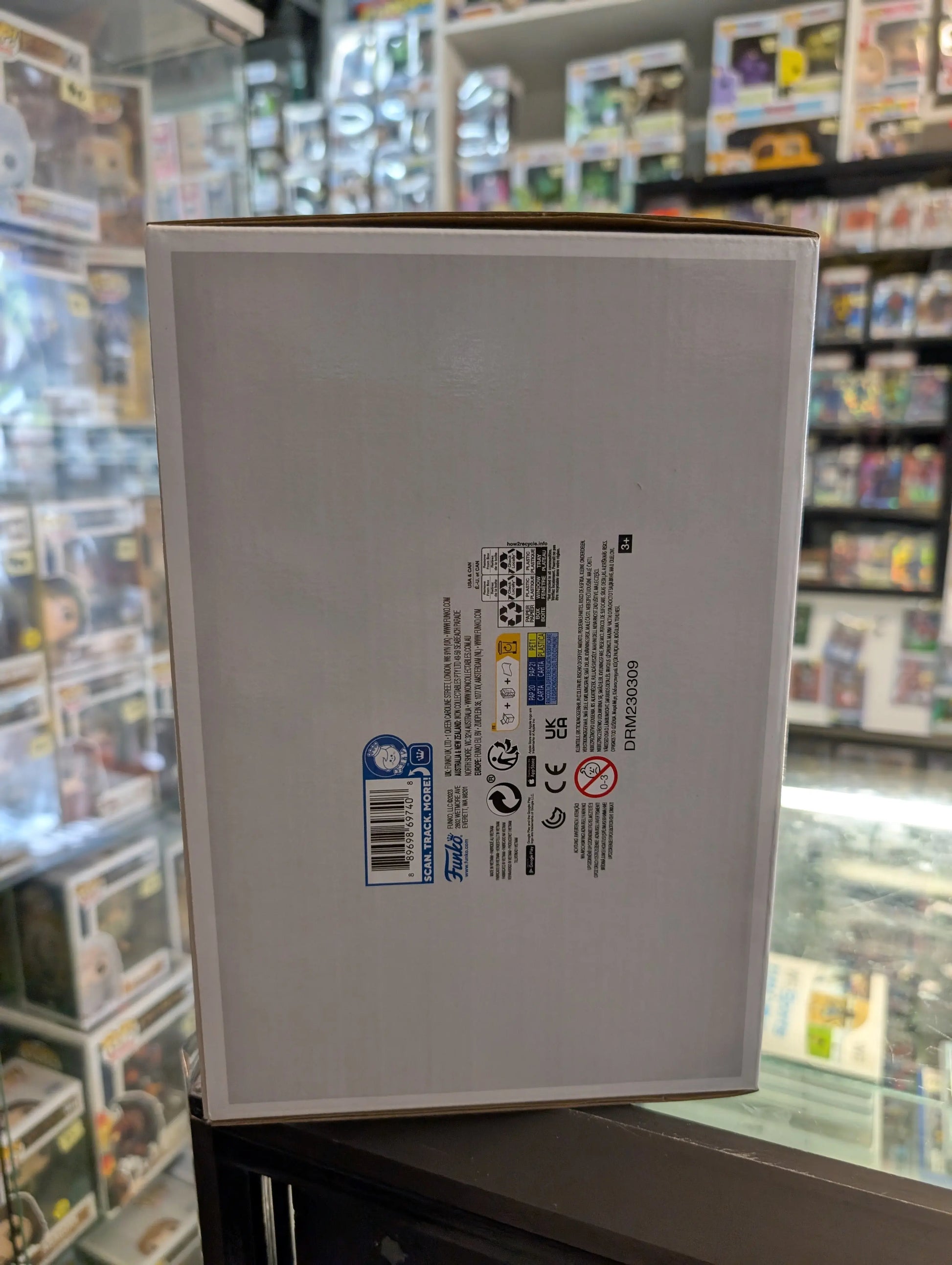 My Hero Academia - Twice League of Villains Hideout Deluxe Pop! Vinyl Figure 1246 FRENLY BRICKS - Open 7 Days