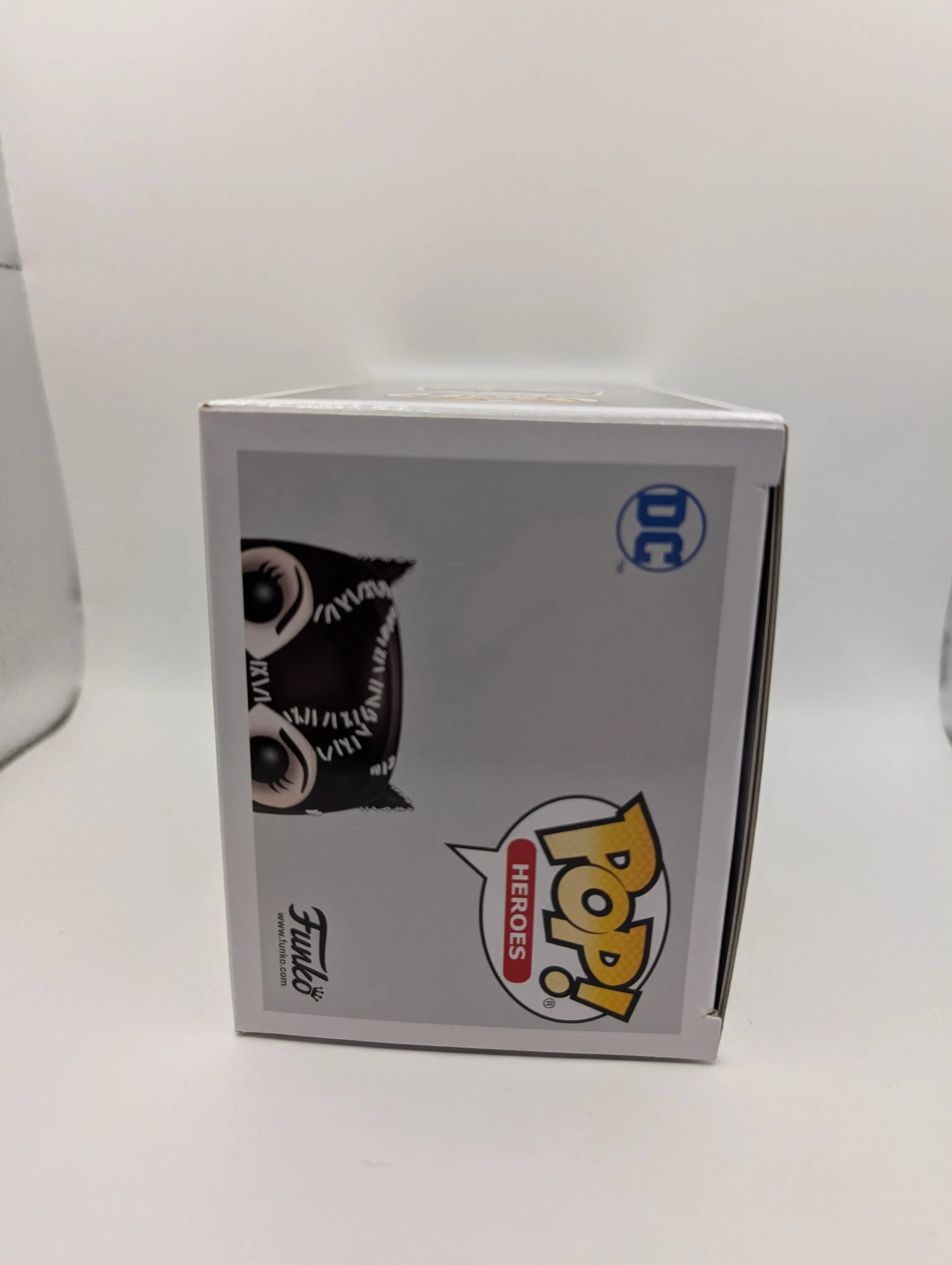 DC Comics Batman Returns CATWOMAN #338 POP HEROES Vinyl Funko FRENLY BRICKS - Open 7 Days
