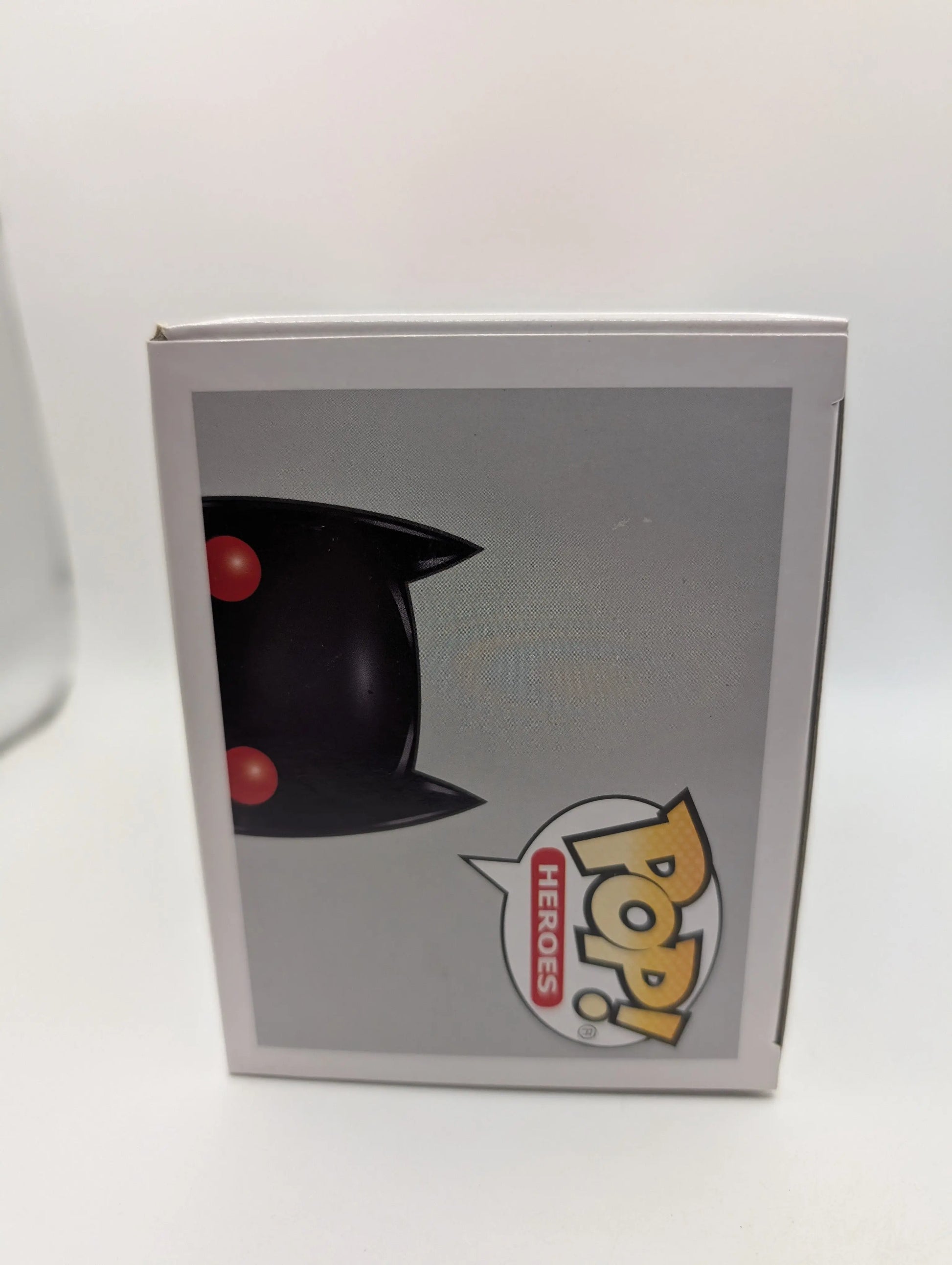 Funko Pop! DC Super Heroes: #132 THOMAS WAYNE (Batman From Flashpoint) *VAULTED* FRENLY BRICKS - Open 7 Days