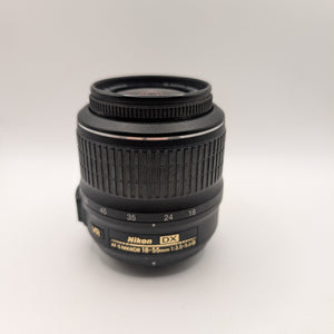 Nikon AF-S Nikkor 18-55mm 1:3.5-5.6 G Lens *As per photos* FRENLY BRICKS - Open 7 Days